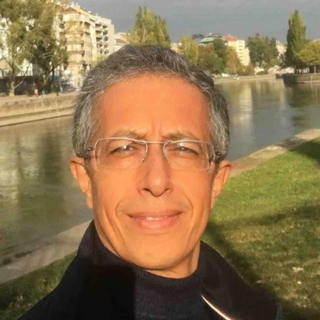 Dr Ali OUDGHIRI